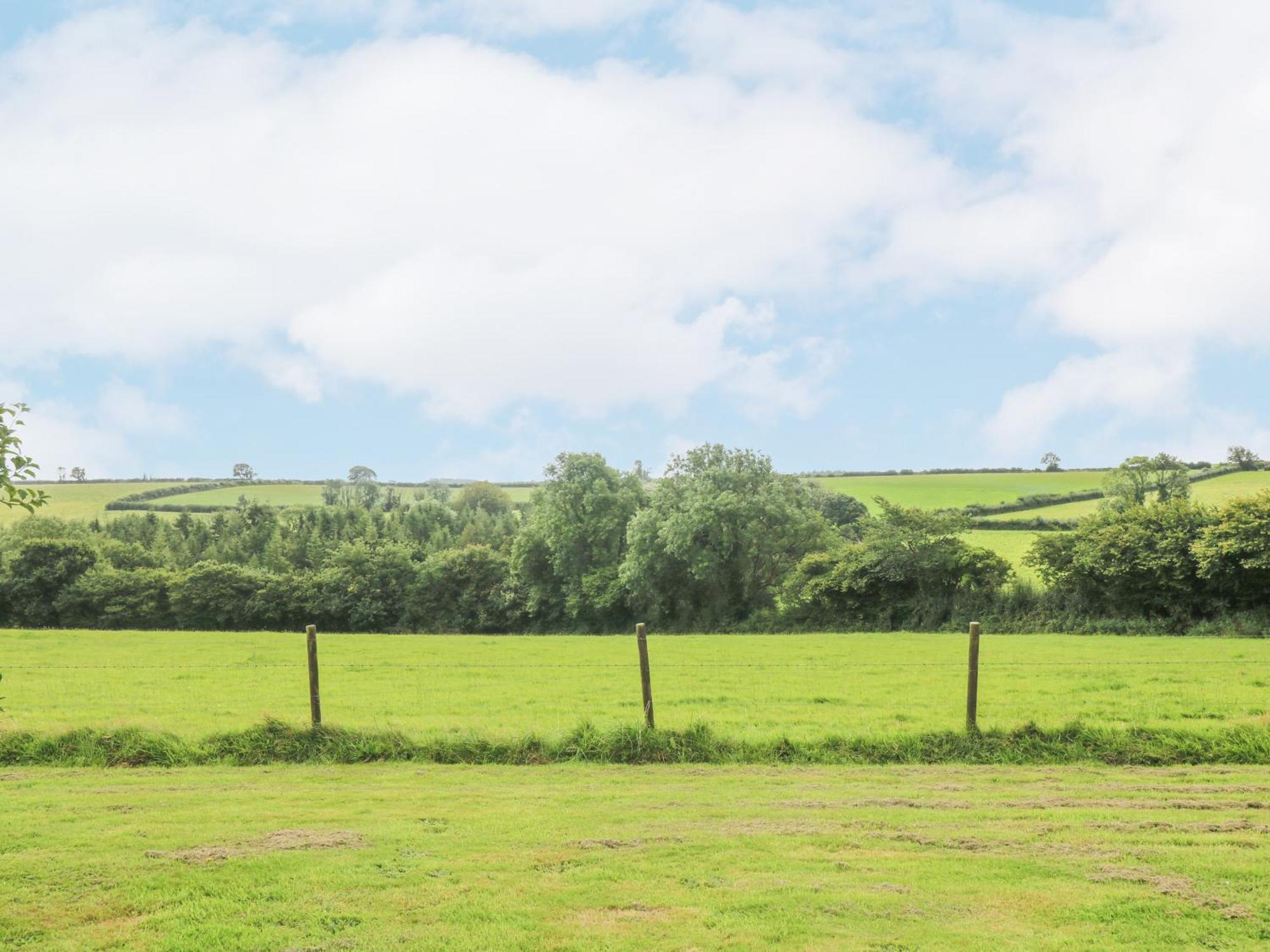 South Boduel Farmhouse Liskeard Exterior photo